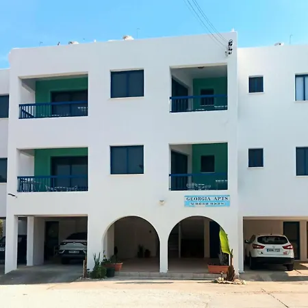 Aparthotel Georgia 3*