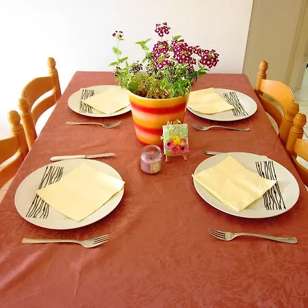 Aparthotel Georgia 3*