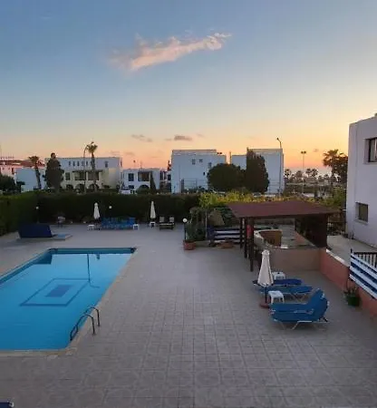 Georgia Lejlighedshotel Paphos