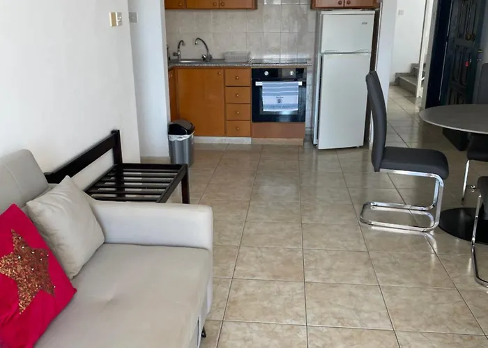 Georgia Apartahotel 3*