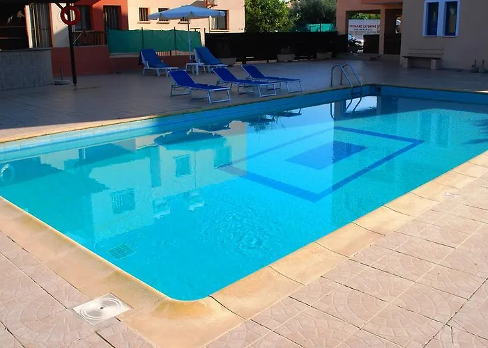 Aparthotel Georgia Paphos