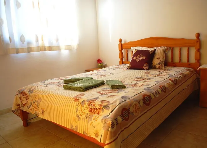 Aparthotel Georgia Paphos